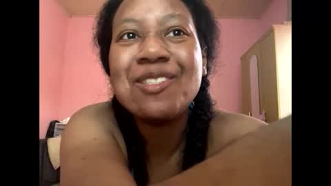 Eirondra Valeen online show from February 8, 2026, 10:29 am