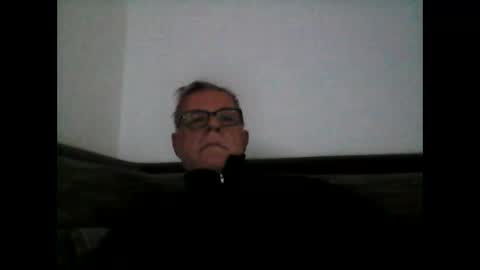 eisbaer1957 online show from February 1, 2025, 7:15 am