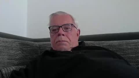 eisbaer1957 online show from June 7, 2026, 6:06 am