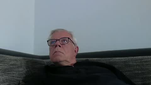 eisbaer1957 online show from August 2, 2026, 8:13 am