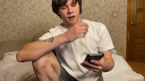 Snapshot of eitanhere chatting on December 22, 2025, 6:38 pm Eitan online show from December 22, 2025, 6:38 pm