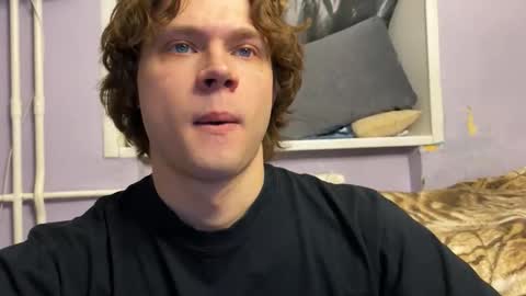 Snapshot of eitanhere chatting on February 11, 2026, 2:00 pm Eitan online show from February 11, 2026, 2:00 pm