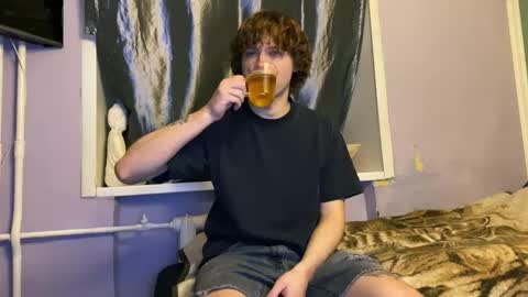 Snapshot of eitanhere chatting on February 16, 2026, 1:51 pm Eitan online show from February 16, 2026, 1:51 pm