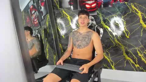 Snapshot of eithan__boy chatting on March 5, 2026, 12:12 pm Eithan online show from March 5, 2026, 12:12 pm