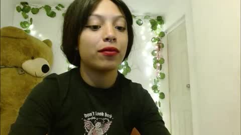 Snapshot of eiviiy1609 chatting on September 20, 2025, 1:12 pm eiviiy1609 online show from September 20, 2025, 1:12 pm