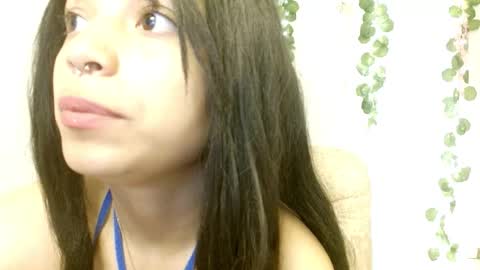 Snapshot of eiviiy1609 chatting on October 27, 2025, 2:10 pm eiviiy1609 online show from October 27, 2025, 2:10 pm