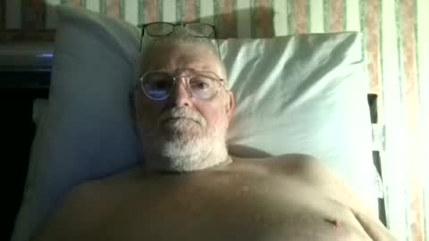 eketman1964 online show from September 11, 2025, 10:21 pm