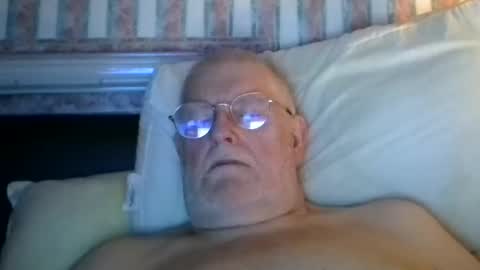 Snapshot of eketman1964 chatting on October 13, 2025, 10:43 pm eketman1964 online show from October 13, 2025, 10:43 pm