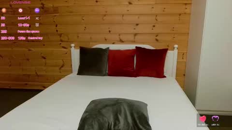 Ekstasis online show from December 19, 2024, 5:50 pm