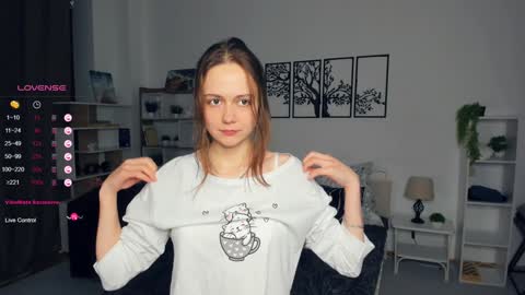Elis 3 online show from December 25, 2024, 6:09 pm