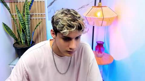 el_flakitoo_ online show from September 24, 2025, 6:44 pm