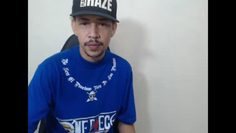 Instagram BelowAbajo online show from July 12, 2026, 2:35 am
