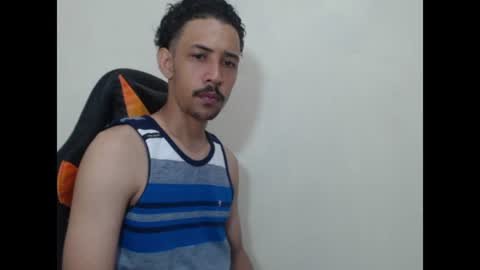 Instagram BelowAbajo online show from July 29, 2026, 3:15 am