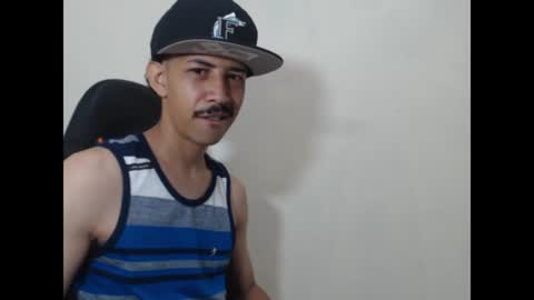 Instagram BelowAbajo online show from August 9, 2026, 3:44 am