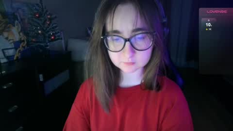 If you like it when I meow give me a thumbs up online show from December 23, 2024, 3:33 pm