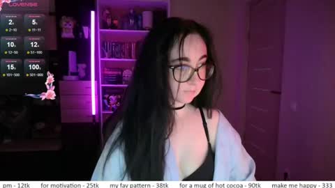 If you like it when I meow give me a thumbs up online show from June 15, 2026, 11:56 am