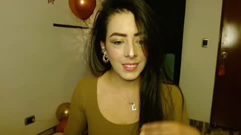 Snapshot of ela_3611 chatting on September 23, 2025, 1:19 am ela_3611 online show from September 23, 2025, 1:19 am