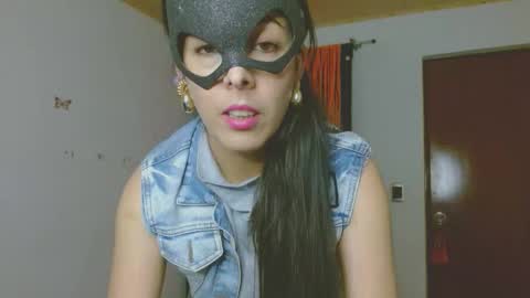 Snapshot of ela_3611 chatting on October 5, 2025, 3:16 am ela_3611 online show from October 5, 2025, 3:16 am