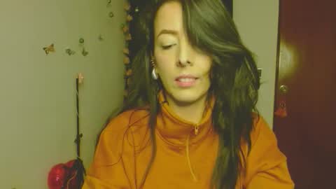 ela_3611 online show from December 16, 2025, 4:39 am