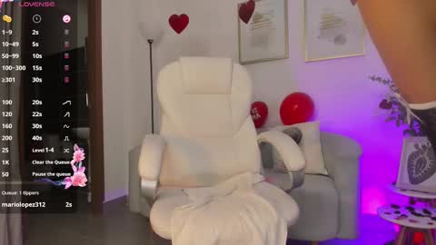 ela carter  online show from February 17, 2025, 12:43 am