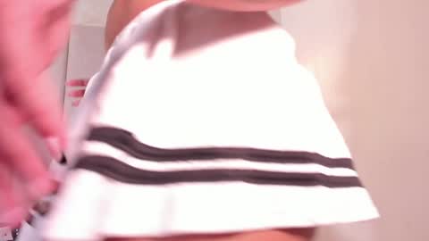 Snapshot of ela_endezz chatting on January 4, 2025, 8:39 am online show from January 4, 2025, 8:39 am
