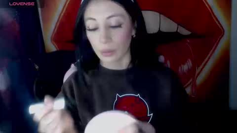 ELA  online show from September 24, 2025, 3:59 pm