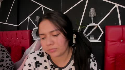 Snapshot of ela_hilton3 chatting on February 4, 2025, 7:07 am Ela online show from February 4, 2025, 7:07 am