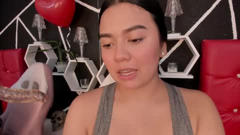 Snapshot of ela_hilton3 chatting on February 23, 2025, 11:25 pm Ela online show from February 23, 2025, 11:25 pm
