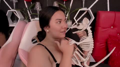 Snapshot of ela_hilton3 chatting on February 28, 2025, 11:12 pm Ela online show from February 28, 2025, 11:12 pm