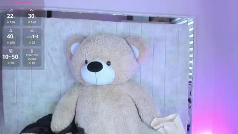 elaine87_ online show from September 29, 2025, 8:46 pm