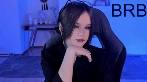Your sweet girl online show from December 8, 2024, 7:43 pm