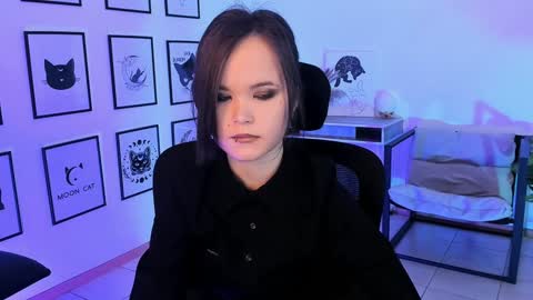 Your sweet girl online show from February 5, 2025, 11:28 pm