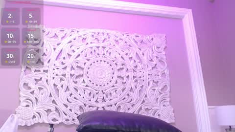 ElaineLaurent online show from April 2, 2026, 3:26 am