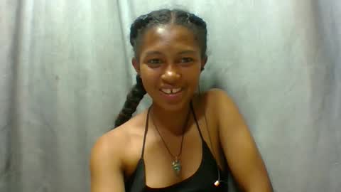 elaliealdy online show from September 29, 2025, 6:13 pm