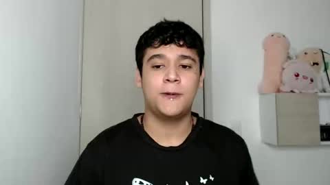 Snapshot of elandor__79876 chatting on October 24, 2025, 11:06 am elandor online show from October 24, 2025, 11:06 am