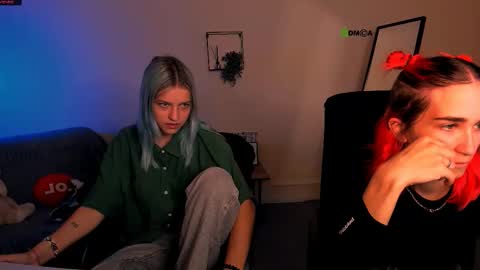 elara_night online show from September 10, 2025, 5:29 am