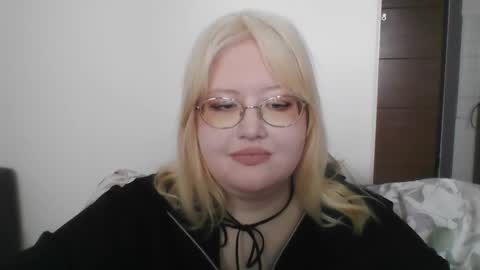 elayne_sweet online show from March 20, 2026, 8:08 am