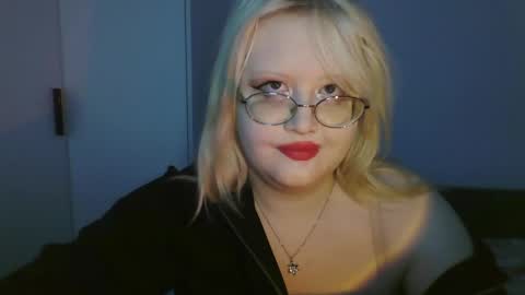 elayne_sweet online show from May 28, 2026, 6:32 am
