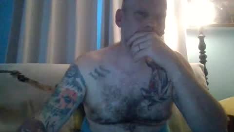 Snapshot of elcornio9 chatting on April 14, 2026, 11:22 pm elcornio9 online show from April 14, 2026, 11:22 pm