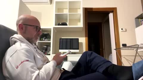 Snapshot of eldiablo844 chatting on January 29, 2025, 8:04 pm Eldiablo844 online show from January 29, 2025, 8:04 pm