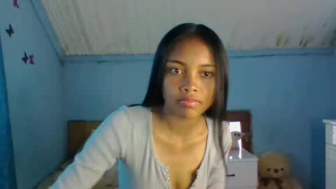 eldie69 online show from November 24, 2025, 2:06 pm