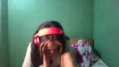 eldie69 online show from April 21, 2026, 6:23 pm