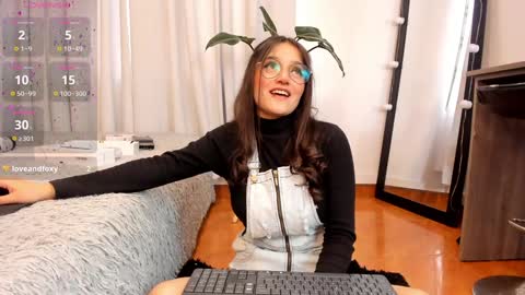 Elecktra online show from January 4, 2025, 7:34 pm