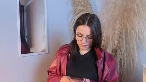 Elecktra online show from April 24, 2026, 7:16 pm