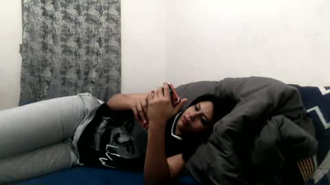 Isabella online show from June 19, 2026, 4:22 pm