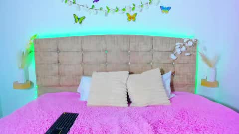 Snapshot of electra__moon chatting on March 28, 2026, 5:29 am electra__moon online show from March 28, 2026, 5:29 am