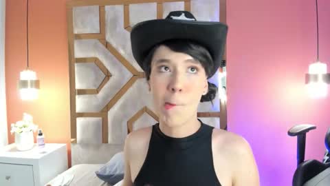 electra_gosselin online show from January 12, 2026, 8:25 pm