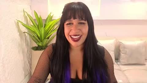 electra_wild_tp online show from December 15, 2025, 8:24 pm