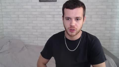 Snapshot of electric_smile chatting on October 1, 2025, 6:41 am Alex online show from October 1, 2025, 6:41 am