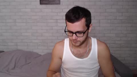 Snapshot of electric_smile chatting on October 6, 2025, 8:39 pm Alex online show from October 6, 2025, 8:39 pm